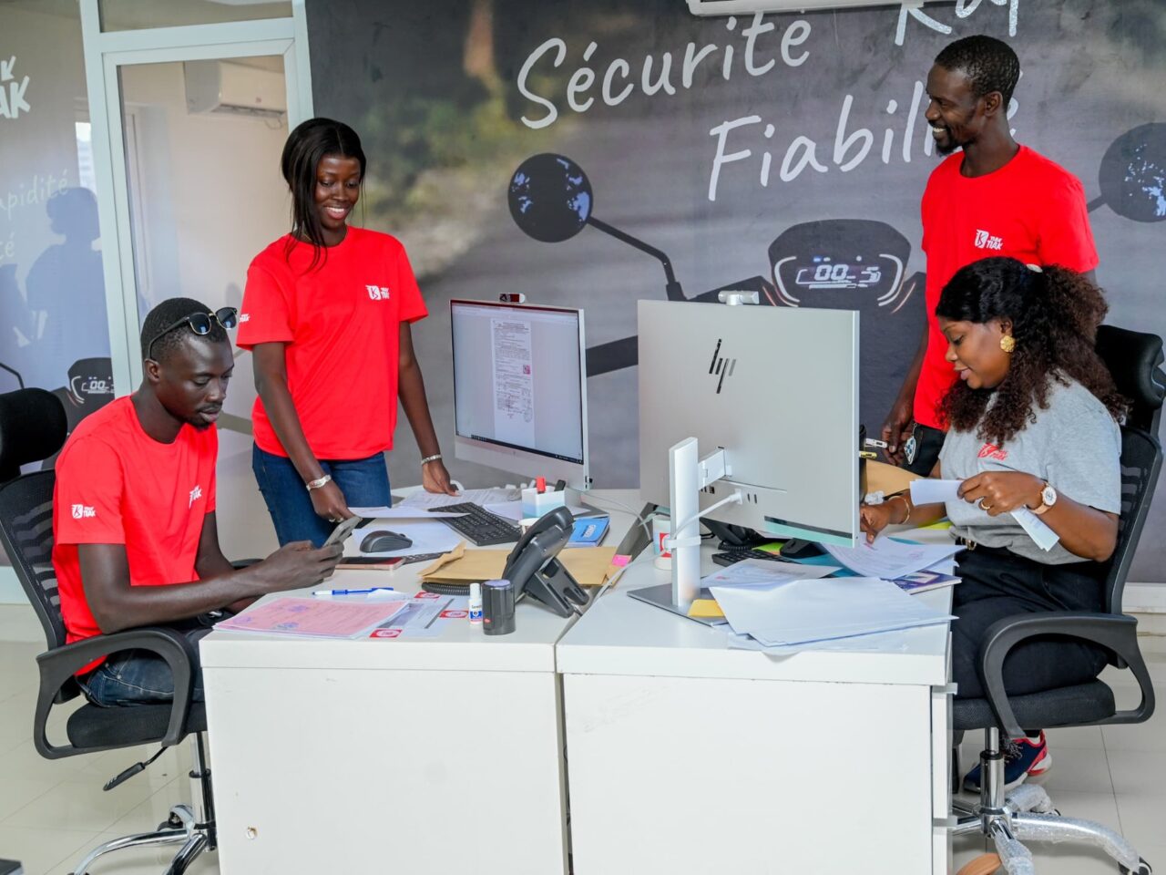 Plongez dans l&rsquo;univers Tiak Tiak avec Cheikh Samb, l&rsquo;homme derrière cette success story sénégalaise